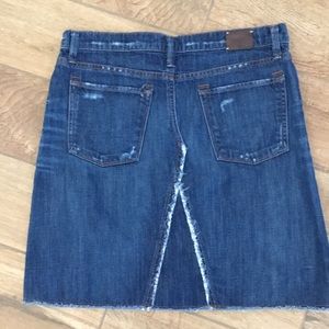 Banana Republic Skirts - Size 28 banana republic distressed denim skirt Banana Republic Skirts - Size 28 banana republic distressed denim skirt